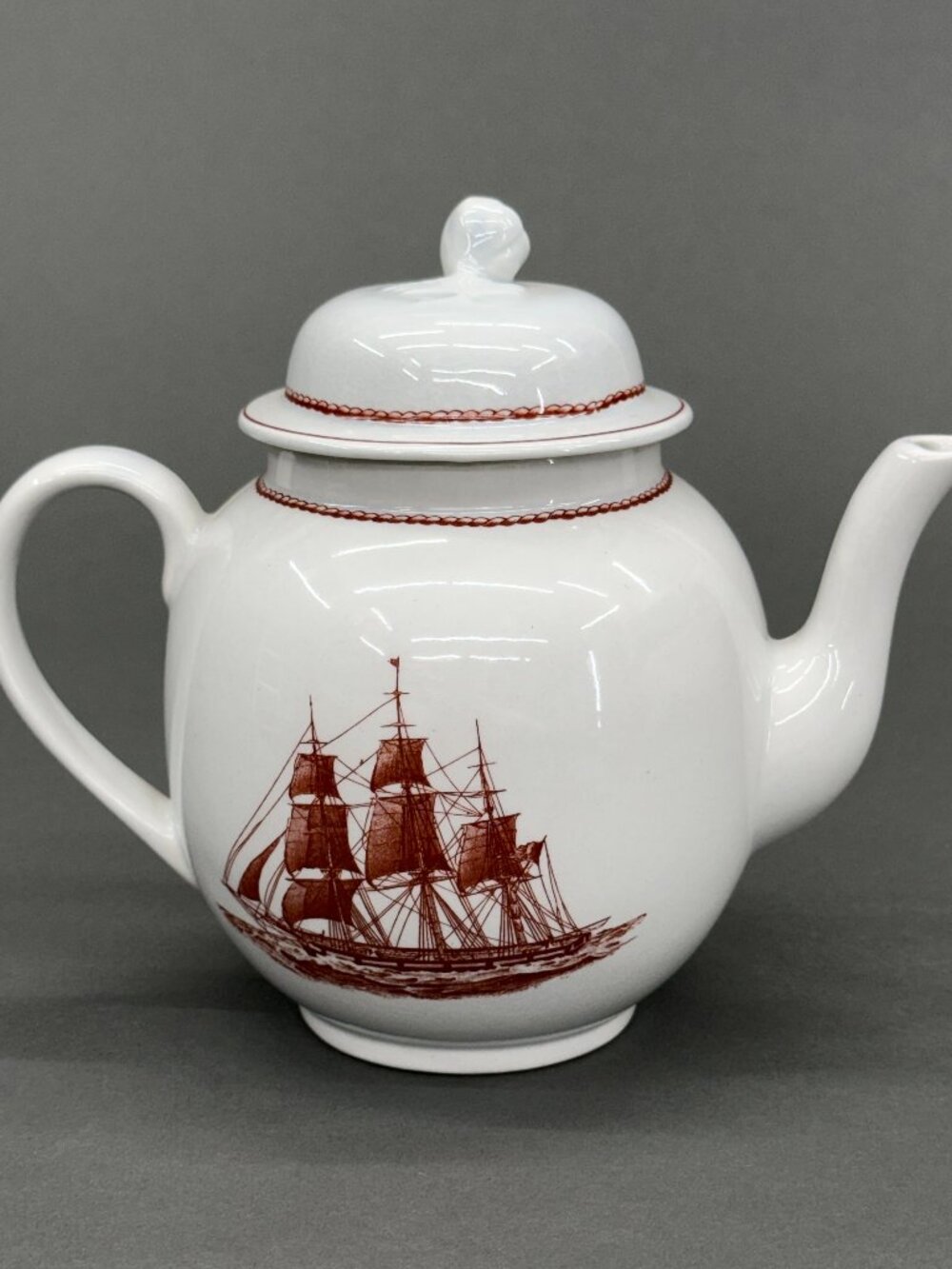 Wedgwood Flying Cloud Teapot Rust Ann McKim 1833 Georgetown Collection England